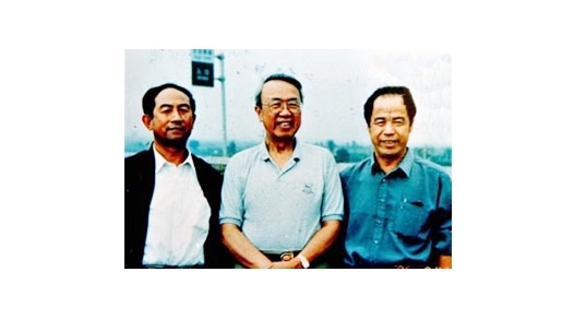 楊金泉、劉俊謙與聯(lián)合國副秘書長的合影